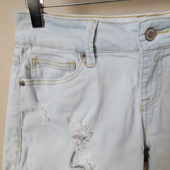 Guess Light Wash Destroyed Cuffed Denim Shorts - Picture 3 of 16